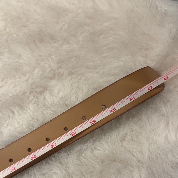 Frye Tan/Gold Tone Women’s Flat Belt Bohemian Western Size XL(16) NWOT - Picture 8 of 8